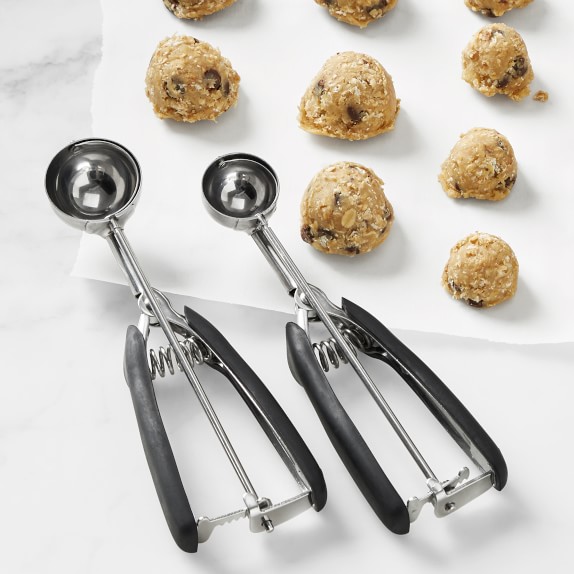 Williams Sonoma Goldtouch® Pro Nonstick Non Corrugated Cookie Sheet