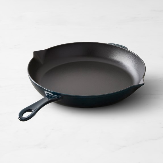 Williams Sonoma Lodge Blacklock Triple Seasoned Cast Iron Skillet