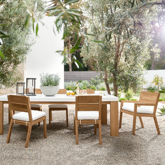 LUPA ROUND OUTDOOR SLATTED RECYCLED TEAK DINING TABLE