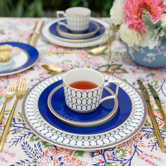 Wedgwood Hibiscus 5-Piece Dinnerware Set | Williams Sonoma