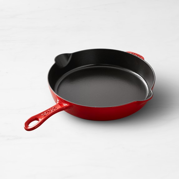 Snowflake Skillet With Red Deluxe Handle Holder | Lodge Cast Iron