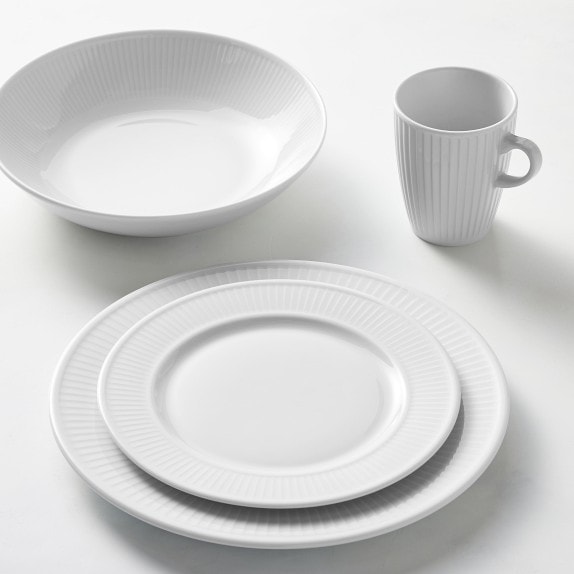 Open Kitchen by Williams Sonoma 16-Piece Dinnerware Set