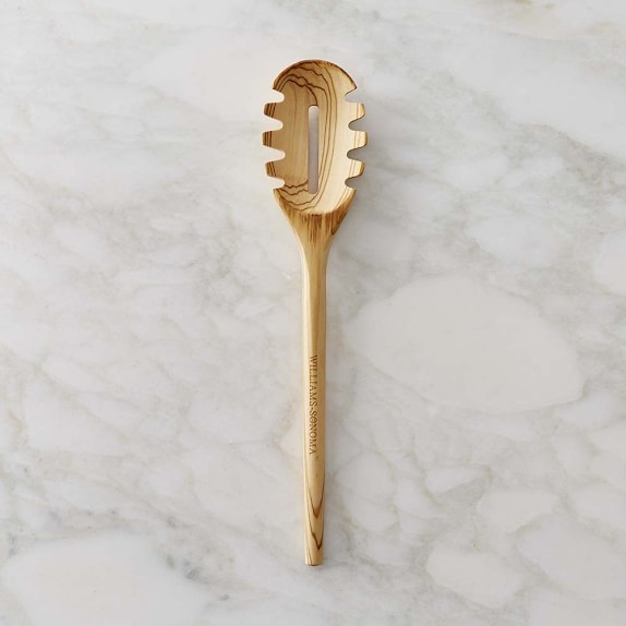 Williams Sonoma Gingerbread Measuring Cups