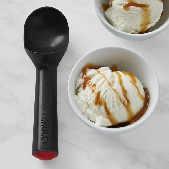 Zeroll - 1030 - 1 oz Ice Cream Scoop 