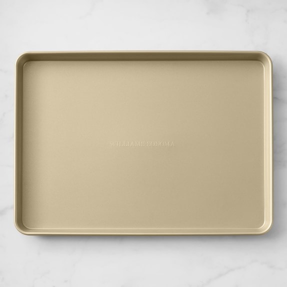 Williams Sonoma Goldtouch® Pro Nonstick Round Cake Pan