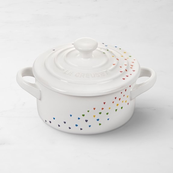 Le Creuset Mini Cocotte With Flower Lid in Nectar