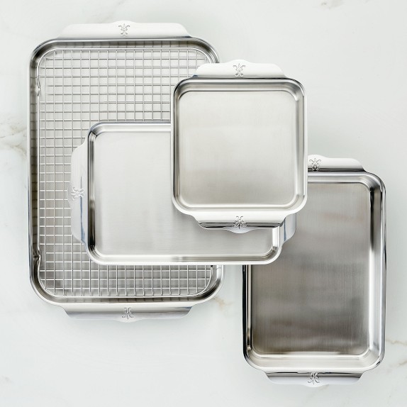 Williams Sonoma Goldtouch® Nonstick 4-Piece Toaster Oven Pan Set