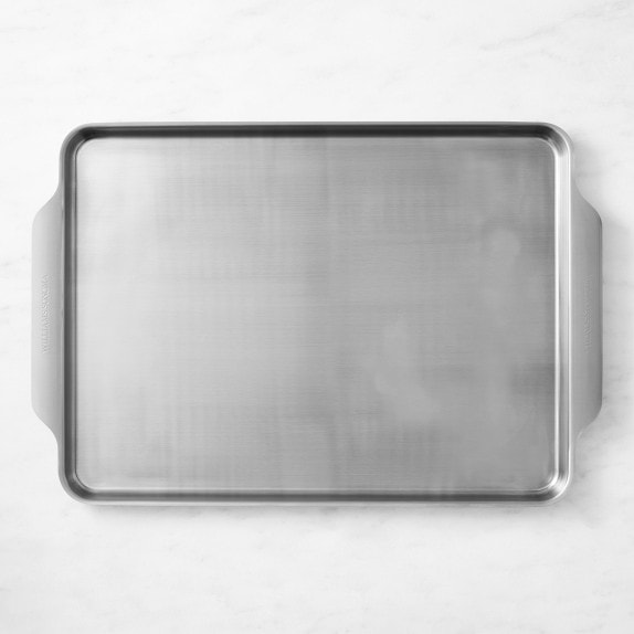 USA Pan Bakeware Half Sheet Pan, Warp Resistant Nonstick Baking Pan, Made  in the USA from Aluminized Steel 17 1/4 x12 1/4 x1