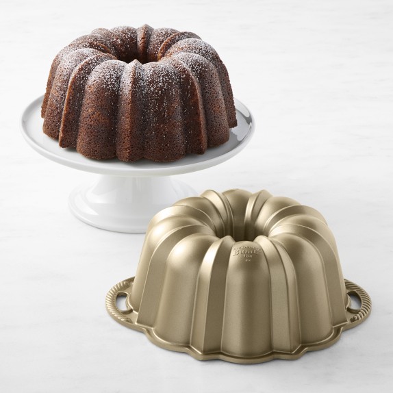 Williams Sonoma Goldtouch® Pro Nonstick Leakproof Springform Cake Pan