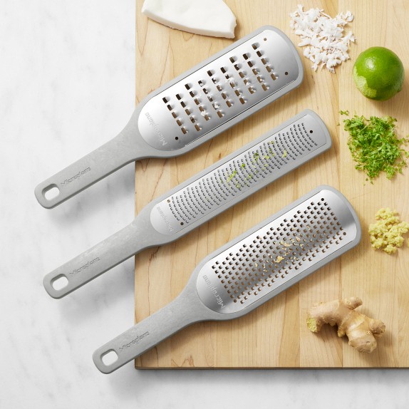 Microplane Elite 5-in-1 Box Grater Holds 2.5 Cups, Non-Slip Grip