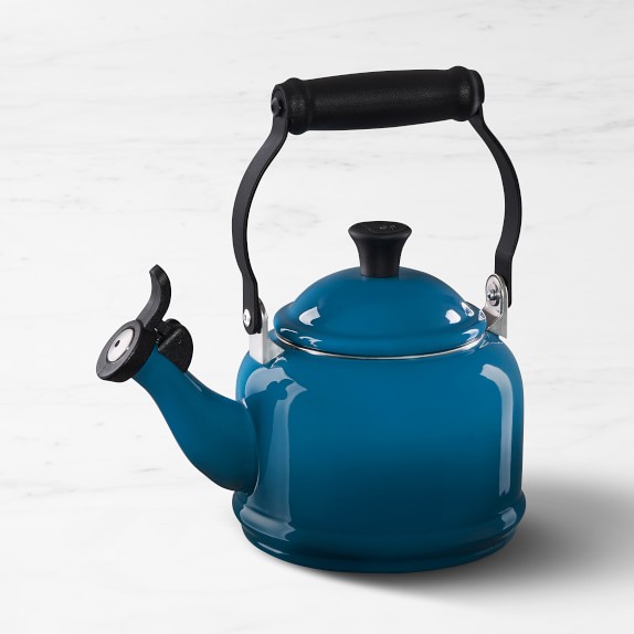 Le Creuset Classic Demi Tea Kettle