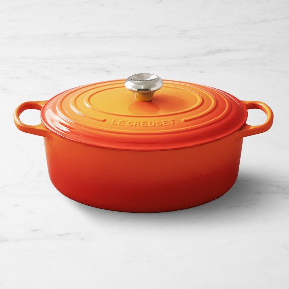 My Williams Sonoma Round Wide Dutch Oven, 6 3/4-Qt. in Lapis is here! In  store experience not great, but online perfect order. : r/LeCreuset