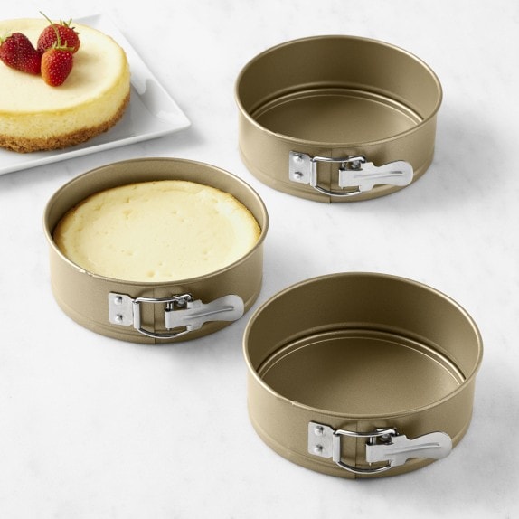 Williams Sonoma Goldtouch® Pro Mini Cheesecake Pan