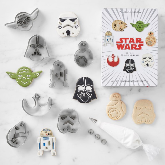 スターウォーズ クッキー型　22個セット Williams Sonoma Star Wars™ Boxed Cookie Kit | Williams Sonoma